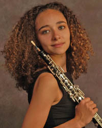 Ariana Ghez Farrell, oboe