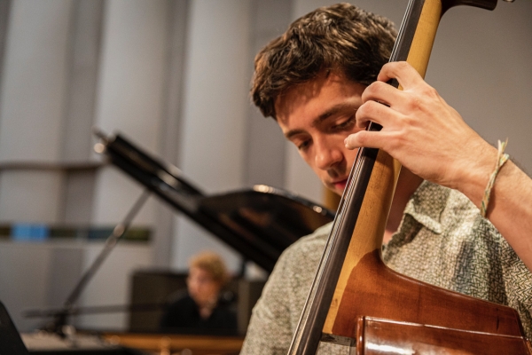 Jazz studies students perform in Brechemin Auditorium (Photo: Mark Stone/UW Photography).