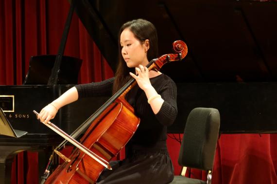 Chamber Music Showcase (Photo: Joanne DePue).