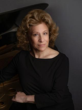 Pianist Joanne Polk