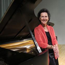 Robin McCabe