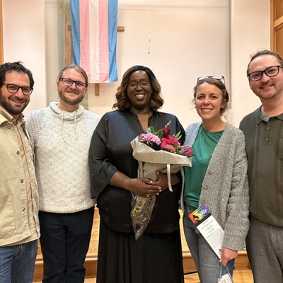 Alumna Cee Adamson (center) with School of Music alumni (left to right) Daren Weissfich, Katrina Turman, and Timothy Little Tran at STANCE choir's June concert (Photo: Joanne DePue). 