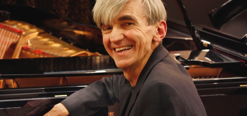 Paul Roberts, piano (©PETER SCHÜTTE)