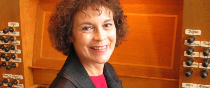 Carole Terry, organ