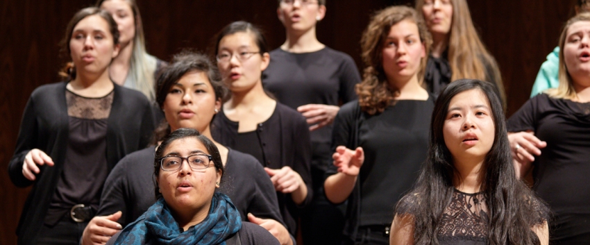 UW Women's Choir (photo: Steve Korn)