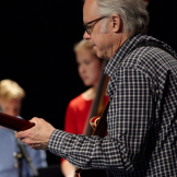 Guitarist Bill Frisell and students 