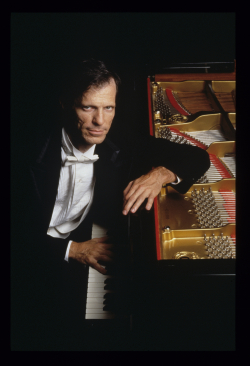 Pianist Stephen Drury performs at the UW on Feb. 26 and 28. 
