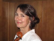 Violist Leslie Johnson