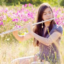 Sabrina Bounds, flute
