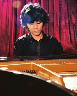 Concerto Competition winner ZeZe Xiu, piano, performs with the UW Symphony on June 3.