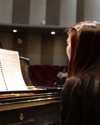 UW piano students present quarterly recitals in Brechemin Auditorium (Photo: Madelyn Harris). 