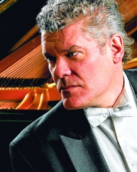 Pianist William Wolfram