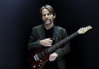 Composer Steven Mackey Composer Steven Mackey