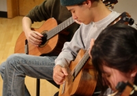 UW guitar students in studio class (Photo: Madelyn Harris).