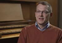 Organist Jonathan Moyer