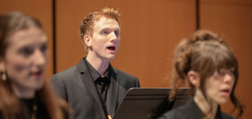 Chamber Singers in rehearsal (Photo: UW Photography).