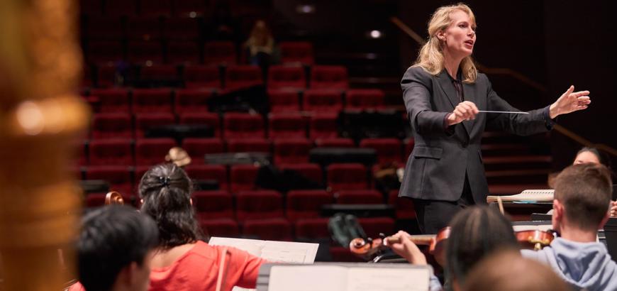 Giselle Wyers conducts the UW Symphony and Combined Choirs.
