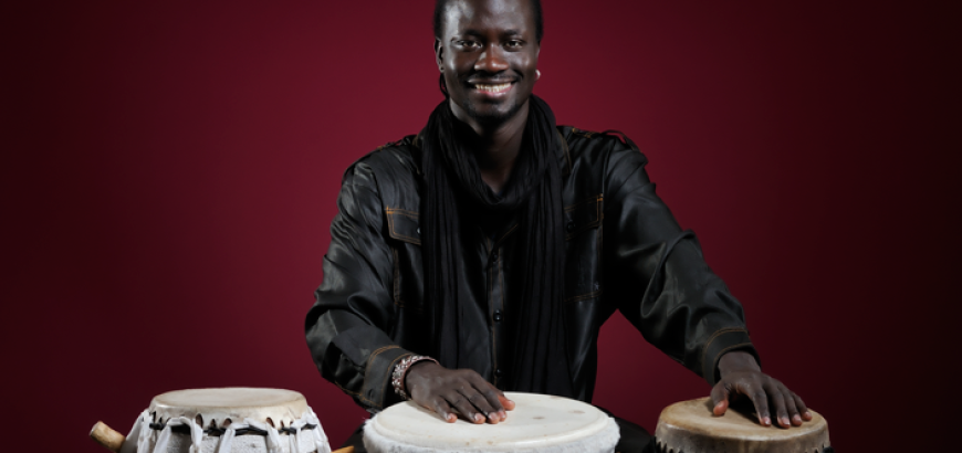 Thione Diop Percussion