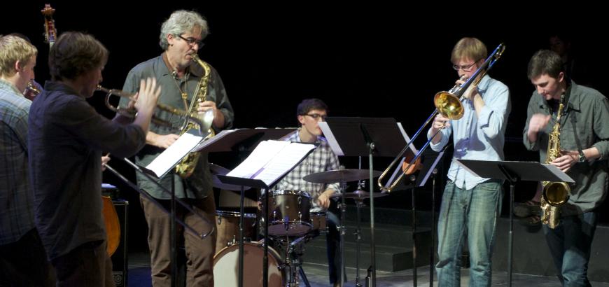 Guest artist Tim Berne with UW jazz studies students at IMPFest (2011). (Photo: courtesy IMP).