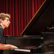 Student jazz pianist (Mark Stone photo)
