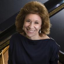 Pianist Joanne Polk