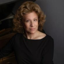 Pianist Joanne Polk