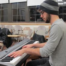 Ethnomusicology Visiting Artist Phyllis Byrdwell works with students in her Gospel Piano class.