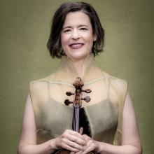 Violist/composer Melia Watras (Photo: Michelle Smith-Lewis). 
