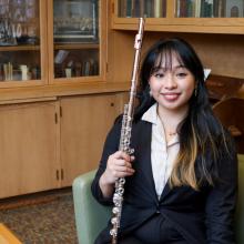 Rachel Reyes, DMA flute